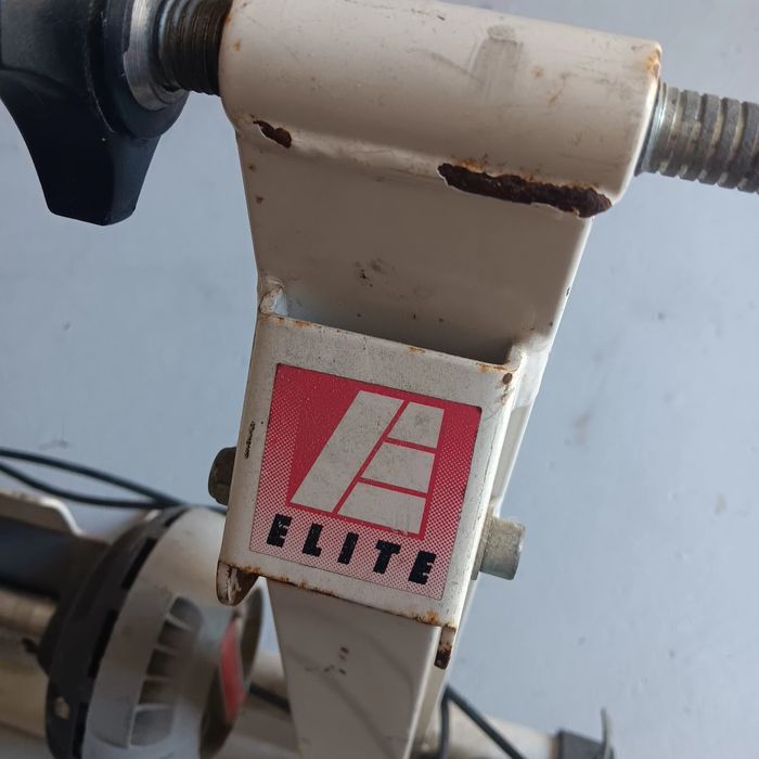 Rolo estático. Treino. BTT