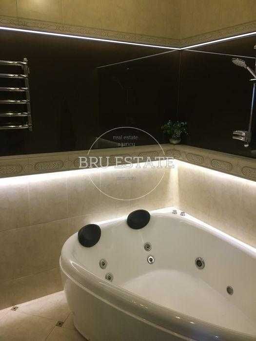 Продам 1 к вул.Дмитрівська 80    м. Університет