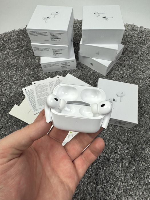 Air Pods 3 - 4 та air pods 2 pro