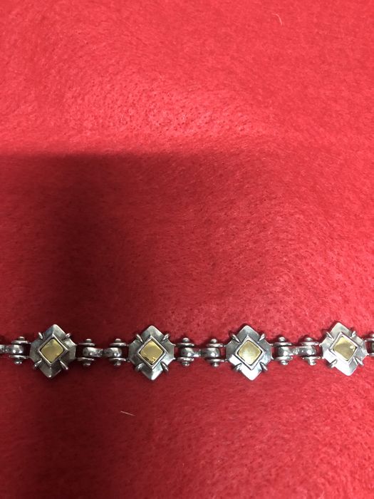 Pulseira em aço inoxidavel