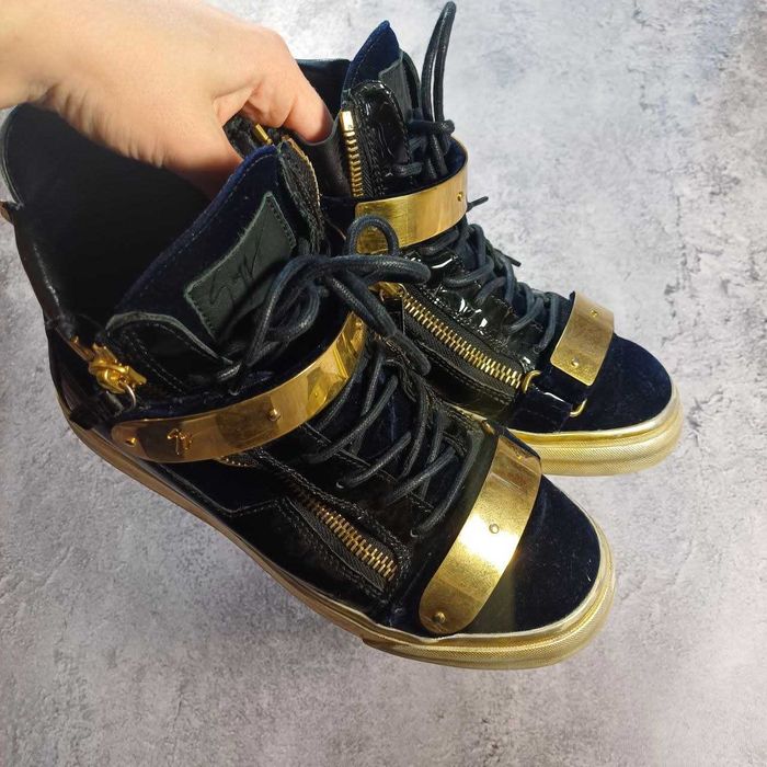 giuseppe zanotti - купити товари моди та стилю - Ціна на OLX.ua