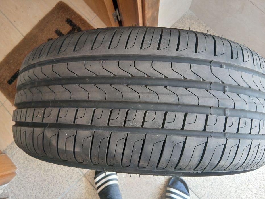 Pneu Pirelli  255/50 R19
