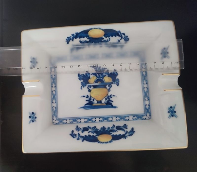 Cinzeiro Grande / Despeja-bolsos Vista Alegre "Viana" (Anos 90)