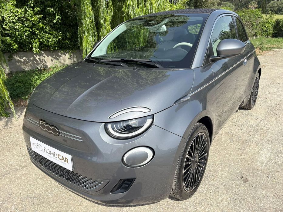 Fiat 500e La Prima
