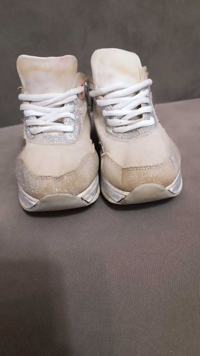 Кроссовки для девочки