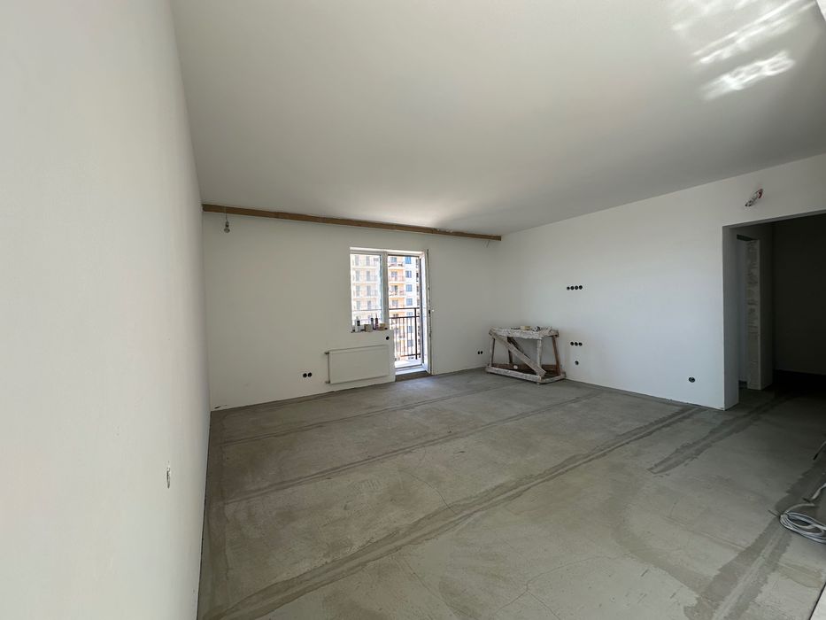 Четырехкомнатная  квартира с кухней студией  в ЖК 57 Жемчужина