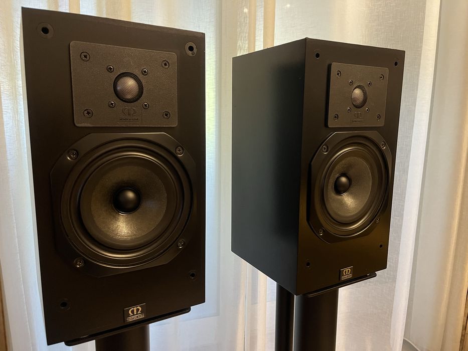 Colunas Monitor Audio Monitor 9