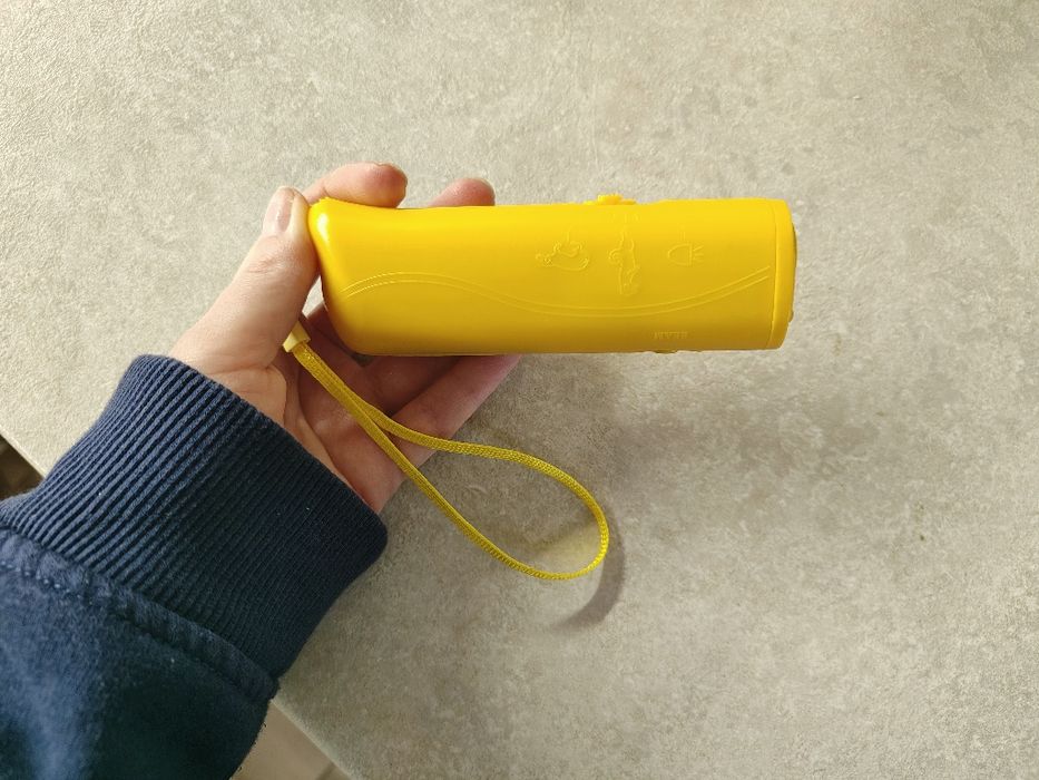 Пристрій для тренування собак