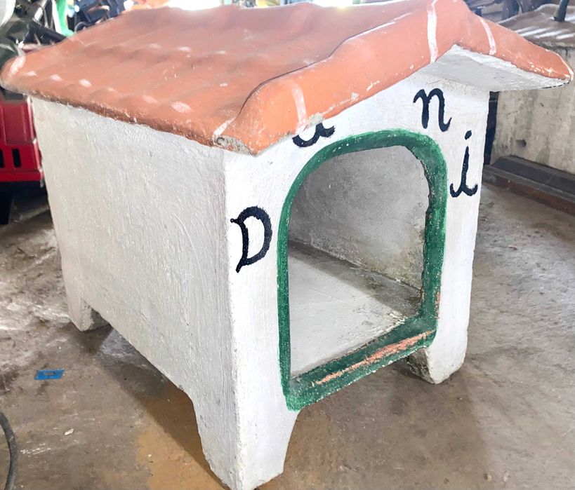 Casota em cimento para cão