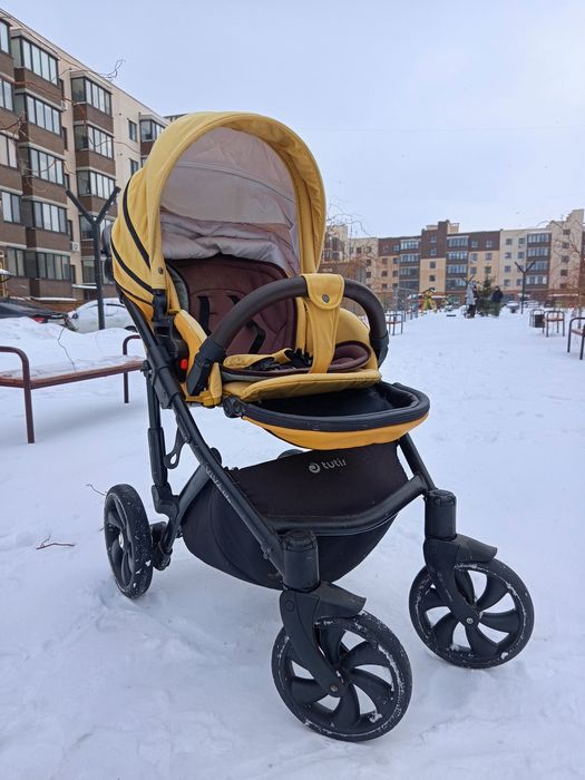Продам універсальну дитячу каляску Tutti Viva Life 2в1
