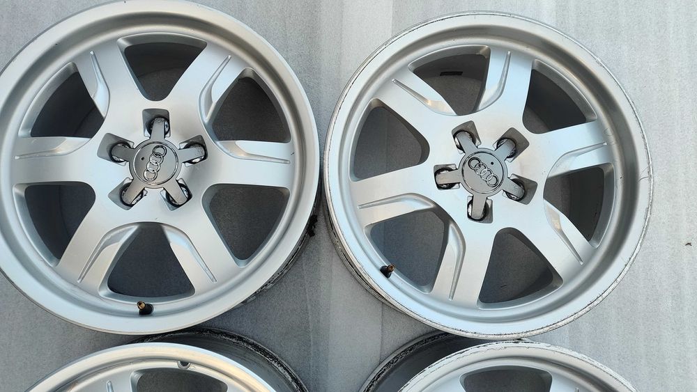 Felgi Aluminiowe Audi A5   A4 B8  16 5x112 7,5j ET28 MB