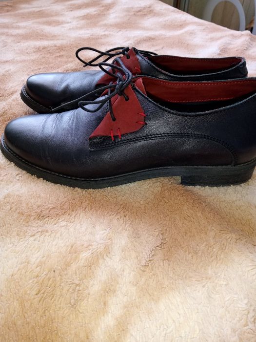 Продам жіночі туфлі