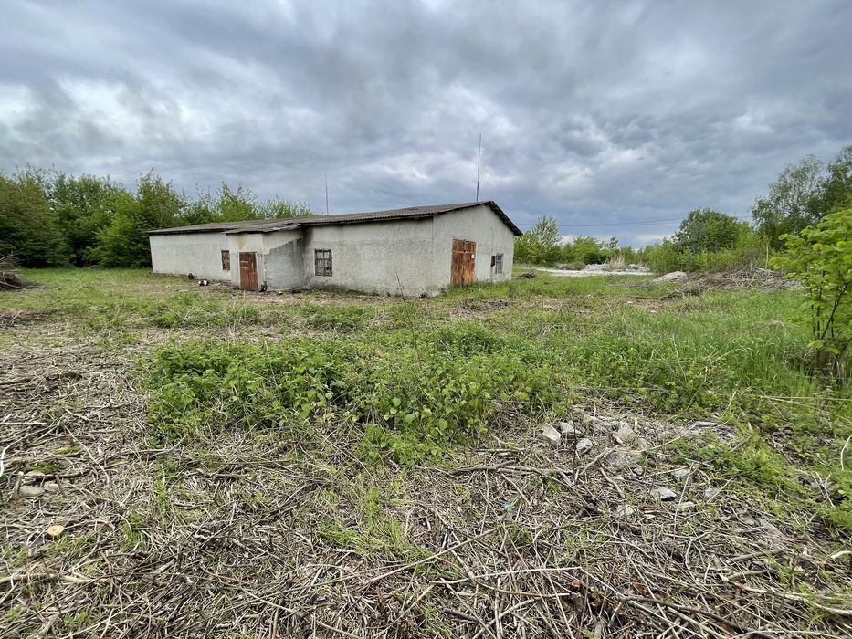 Склад ангар Івано-Франківськ-Львів комерція 0.62га