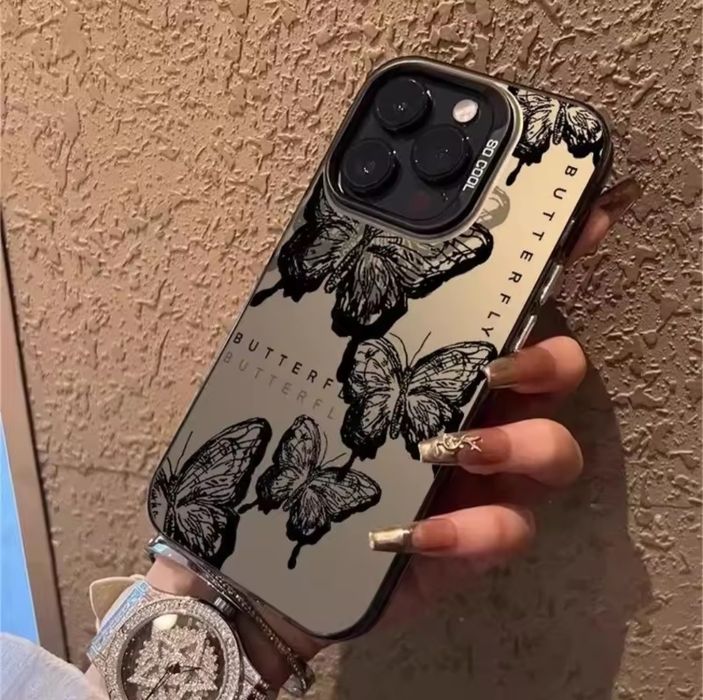 Чехлы на iPhone 13 Pro Max