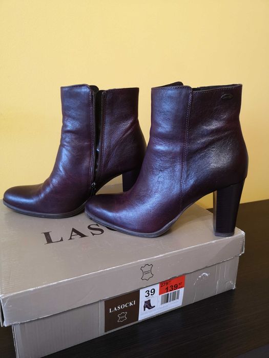 Sprzedam buty rozmiar 39