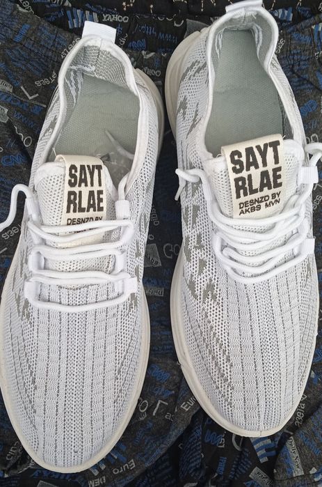 Красовки, мокасіни літні