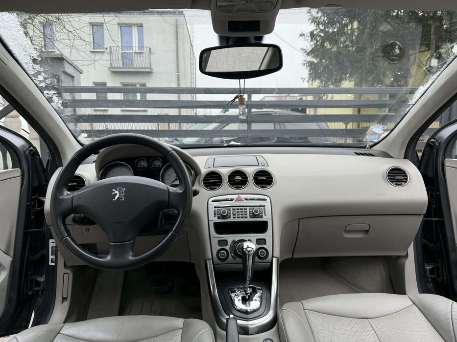 Peugeot 308 automat xenon panorama skóry 2.0HDI