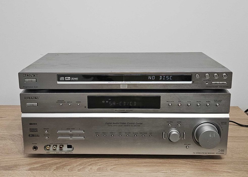 Amplituner SONY STR-DE698 + DVD
