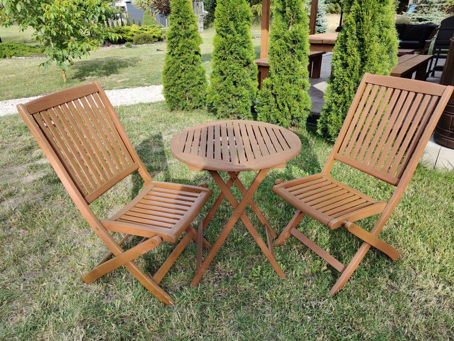 Stół i 2 krzesła - zestaw mebli na balkon / do ogrodu