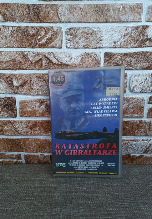 Kasety vhs wideo video. Katastrofa na Gibraltarze VHS. Bdb stan.