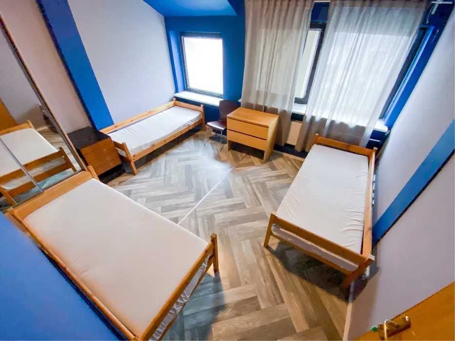 3-4 местные комнаты Общежитие в Киеве Хостел Метро Почайная