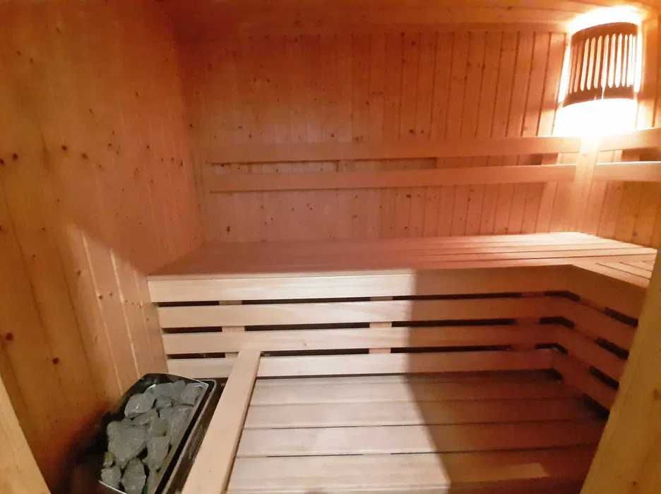 Подобова аренда будинку.Софіївська Борщагівка.Басейн.Банька!