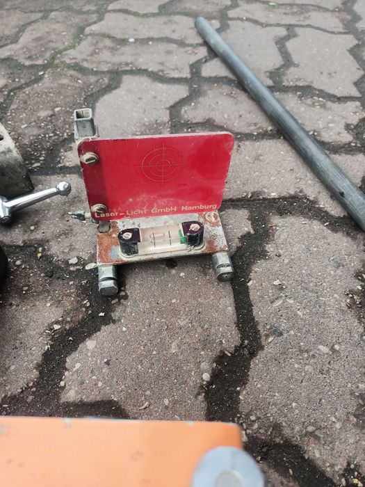 Laser pudełko Laser Light Gmbh Baulaser VSE 15 uszkodzony na części ...