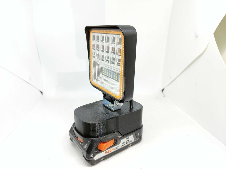 Lampa latarka AEG PRO LI 18V 126W