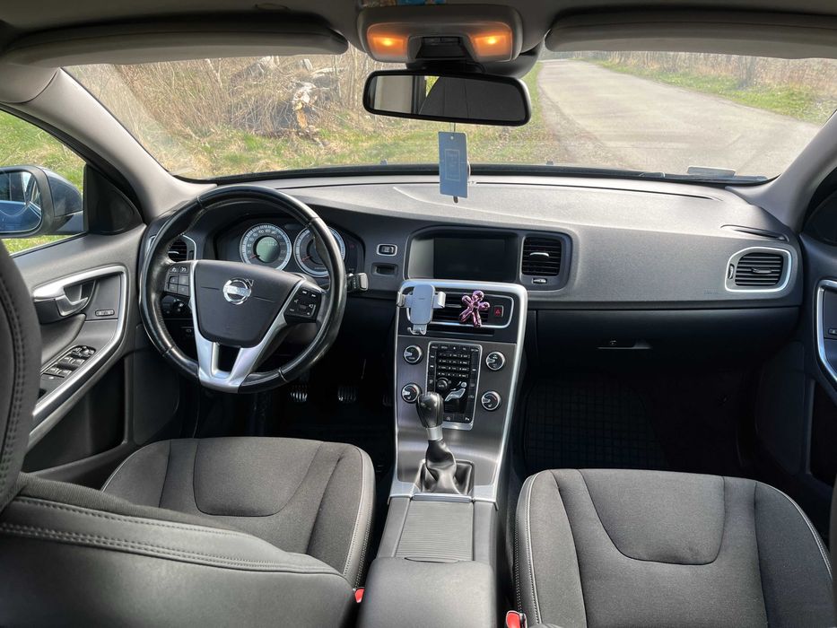 VOLVO S60 D4 2.0