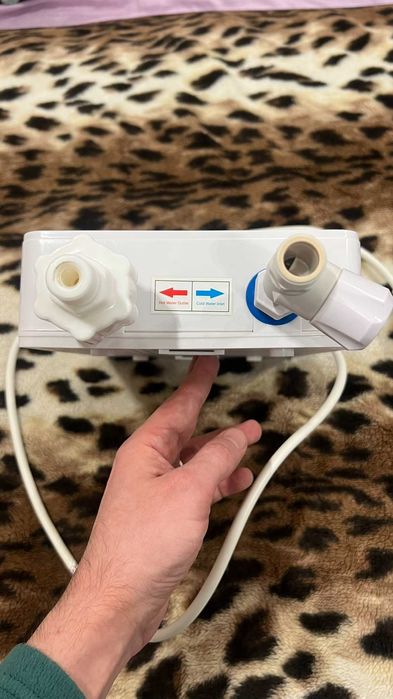 Проточний водонагрівач Heckermann 6 kW