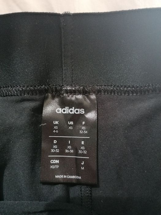 Spodnie/legginsy marki adidas, rozmiar XS