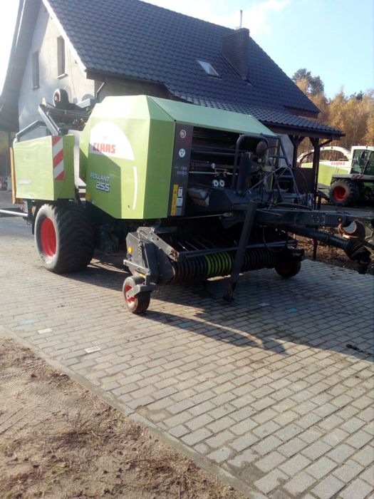 Prasoowijarka Claas Rollant 255