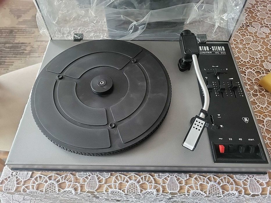 Zestaw stereo gramofon Artur WG-900
