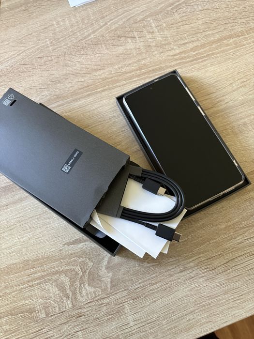 Samsung Galaxy S26+5G 12/512 G