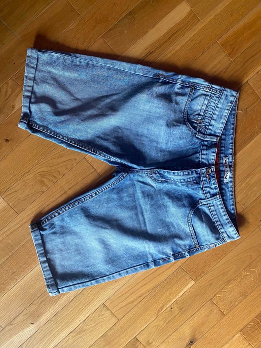 Meskie spodenki jeansowe rozm L