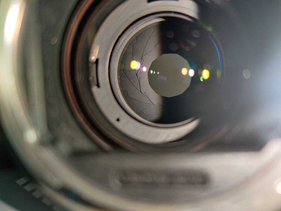 Samyang 135mm f/1.8 - Sony