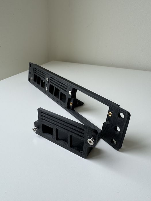 Raspberry pi 4B Rack 10” with screws