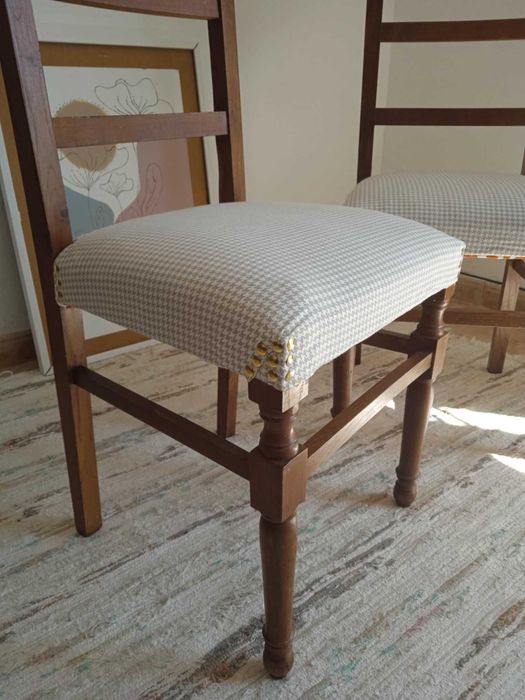 Cadeiras vintage renovadas