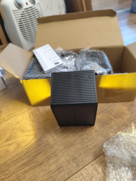 Oświetlenie zewnętrzne ścian na solar