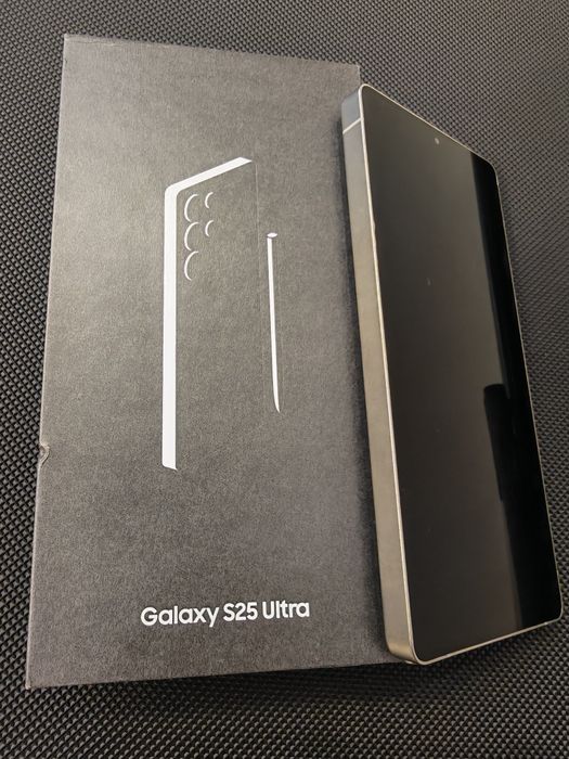 Samsung Galaxy S25 Ultra 12 ГБ / 1 ТБ