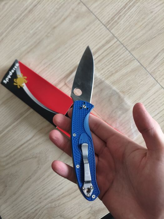 Spyderco resiliance s35vn