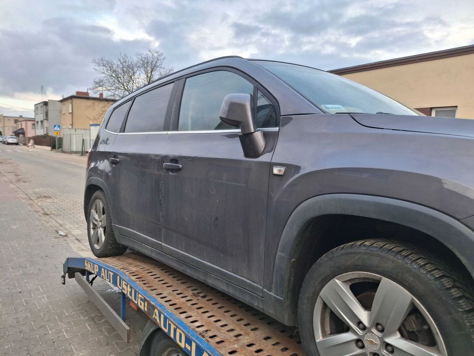 Błotnik prawy chewrolet orlando