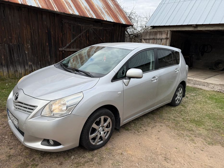 Toyota Verso Toyota Verso 1.8