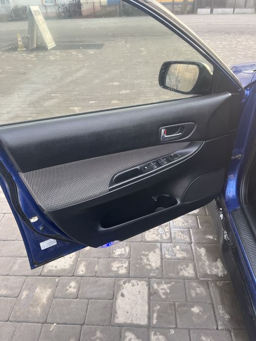 Mazda 6 2004р 2.0 бенз.