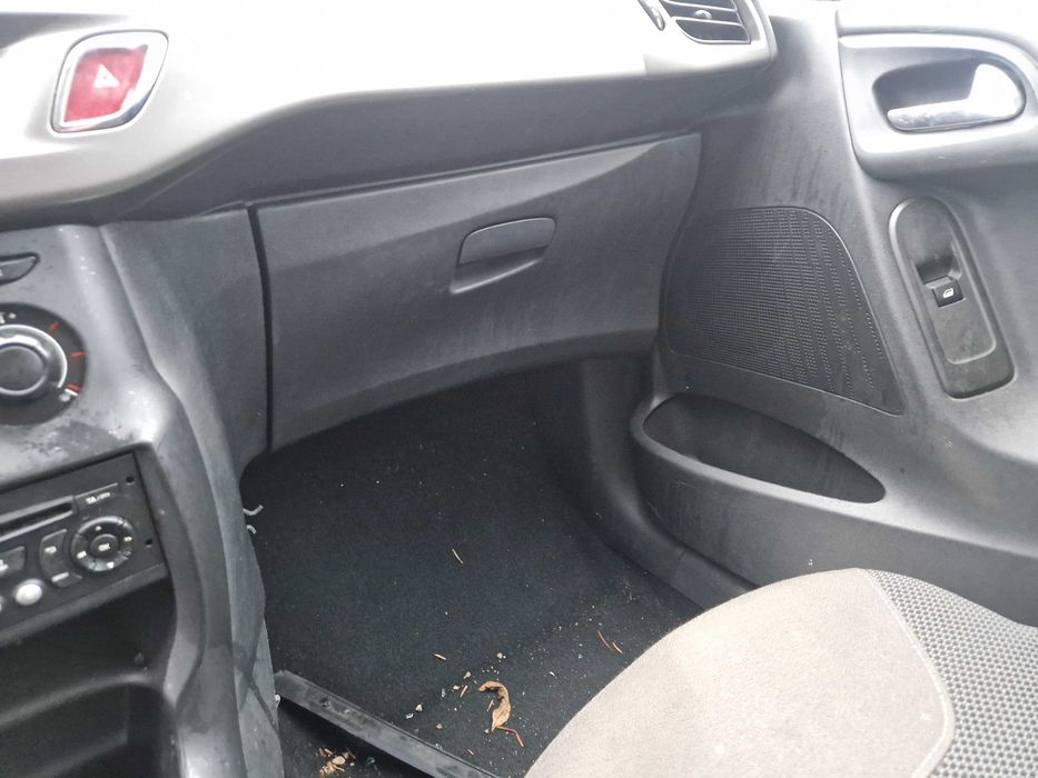 citroen C3 II 09-16 schowek pasażera