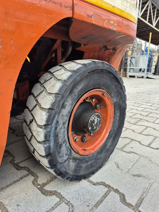 Автонавантажувач, навантажувач вилковий, погрузчик 2,5 т.
