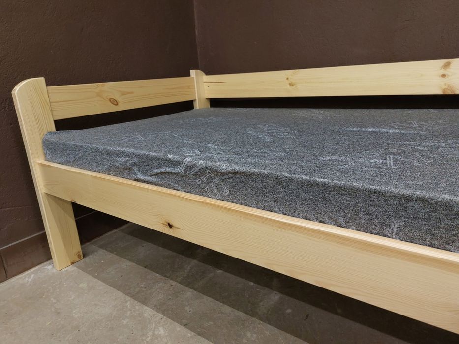Łóżko wysokie drewniane wygodne dla seniora 90x200 120x200