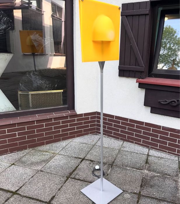Ligne Roset lampa podlogowa Adrien Gardère