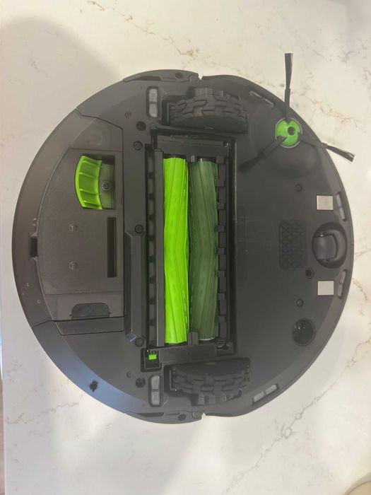 Aspirador iRobot Roomba j7+ combo