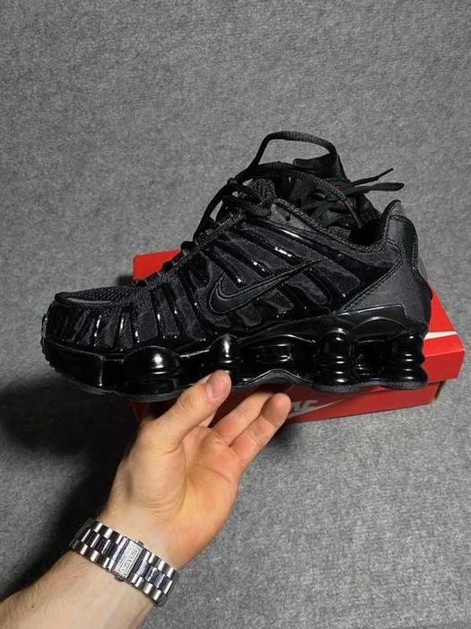 Nike Shox TL Czarny r.40